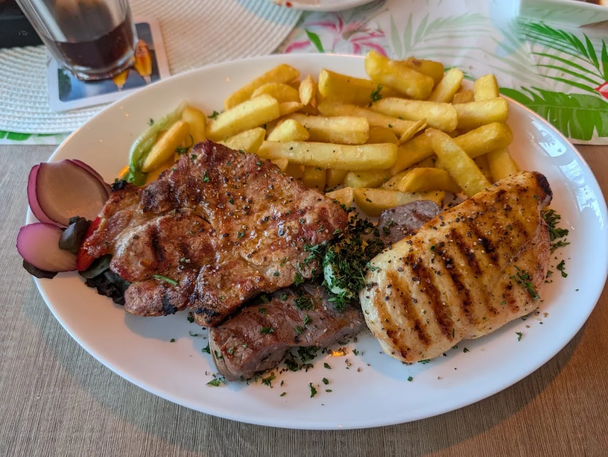 Montenegro bei Sabina – Essen und Trinken in Bönningstedt, Schleswig-Holstein