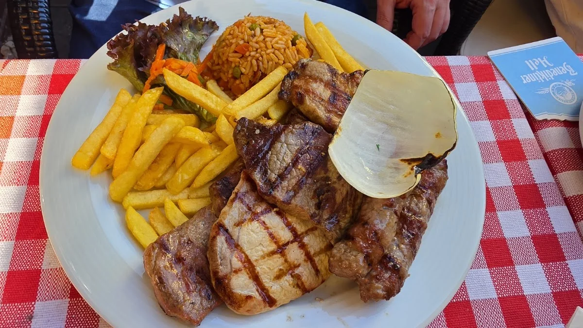Marjan Grill – Essen und Trinken in Berlin
