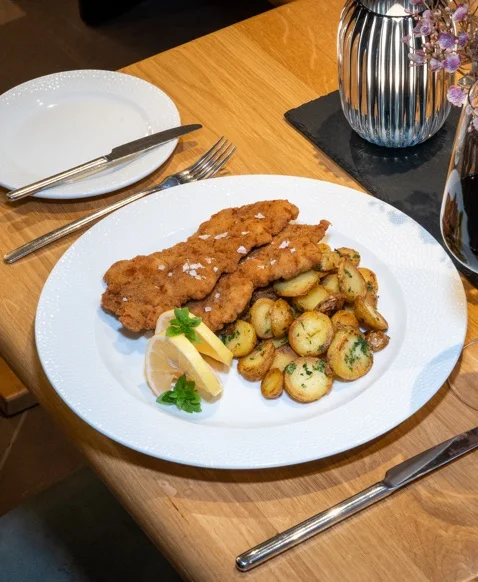 Schwarzer Stern – Essen und Trinken in Frankfurt am Main, Hessen