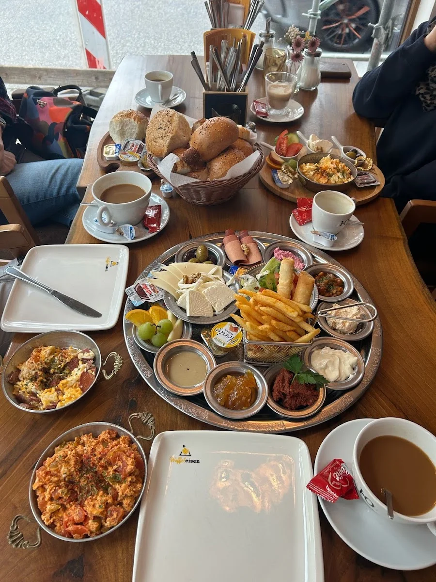 Waffeleisen-Frühstücks-Erlebnis – Kaffee in Goslar, Niedersachsen