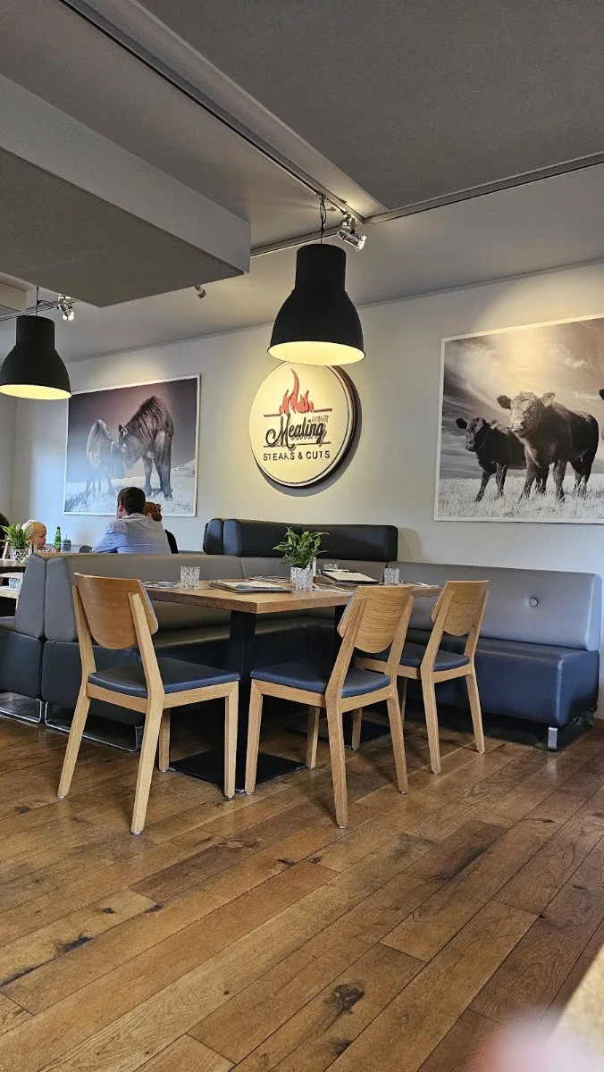 Meating Point – Atmosphäre in Bergisch Gladbach, Nordrhein-Westfalen