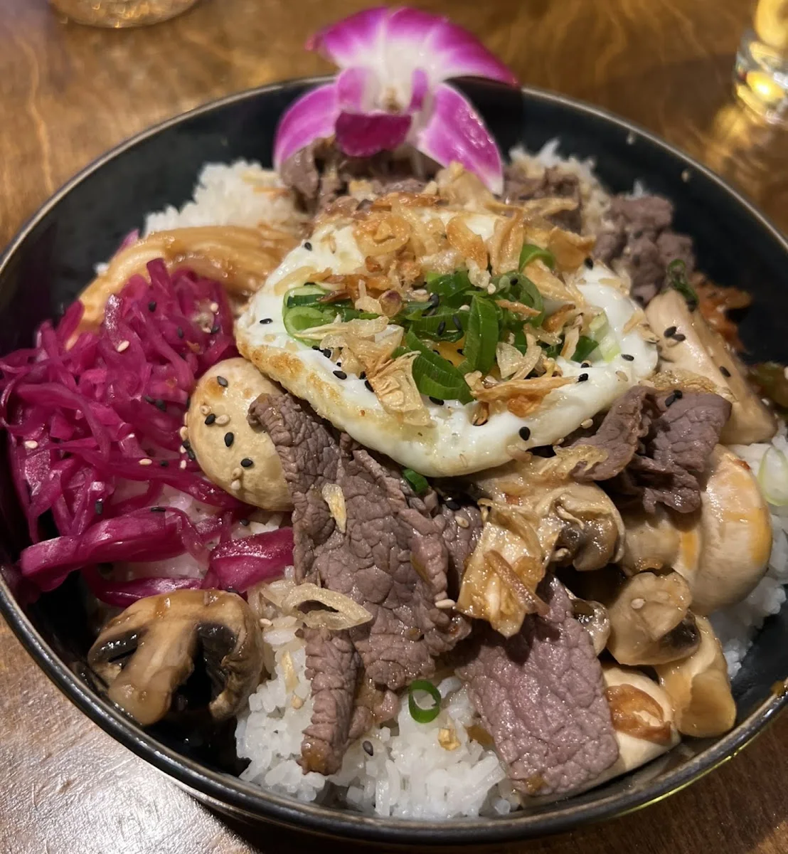 MAUI - Hawasian & Vietnamese Restaurant | München Nymphenburg – Bibimbap in München, Bayern