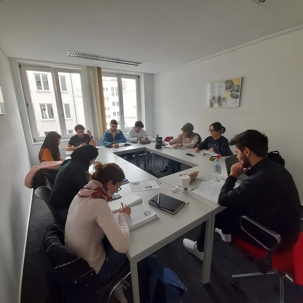 Sprachschule Aktiv Bonn – Vom Inhaber in Bonn, Nordrhein-Westfalen