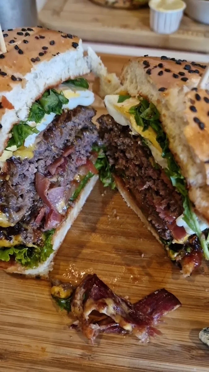 DER FETTE BULLE – Bar in Frankfurt am Main, Hessen