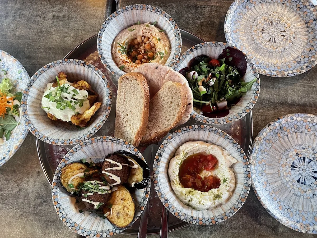 269 TwoSixNine Vegan Restaurant Frankfurt – Hummus in Frankfurt am Main, Hessen