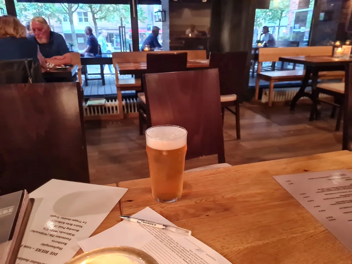 Hopfenliebe Brauhaus – Essen und Trinken in Norderstedt, Schleswig-Holstein