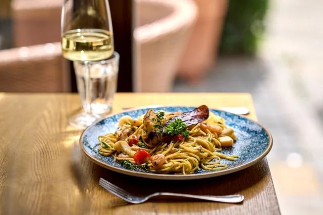 Trattoria San Benno – Essen und Trinken in München, Bayern