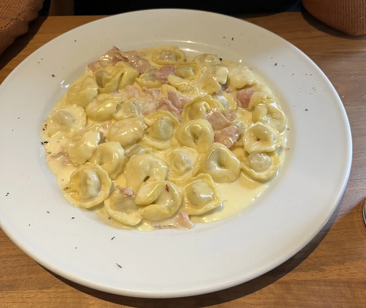 Nello Ristorante Pizzeria – Tortellini in Hamburg