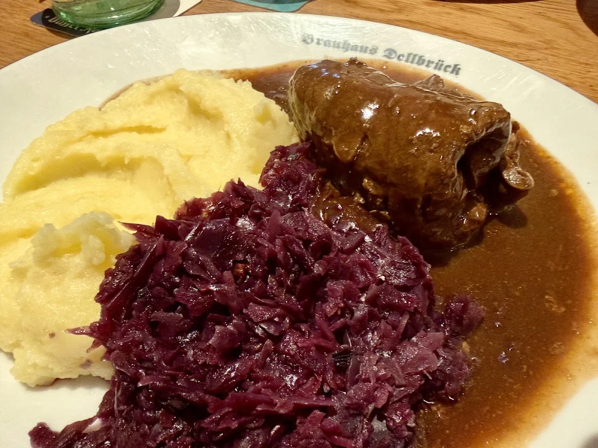 Brauhaus und Restaurant in Köln Dellbrück – Sauerbraten in Köln, Nordrhein-Westfalen