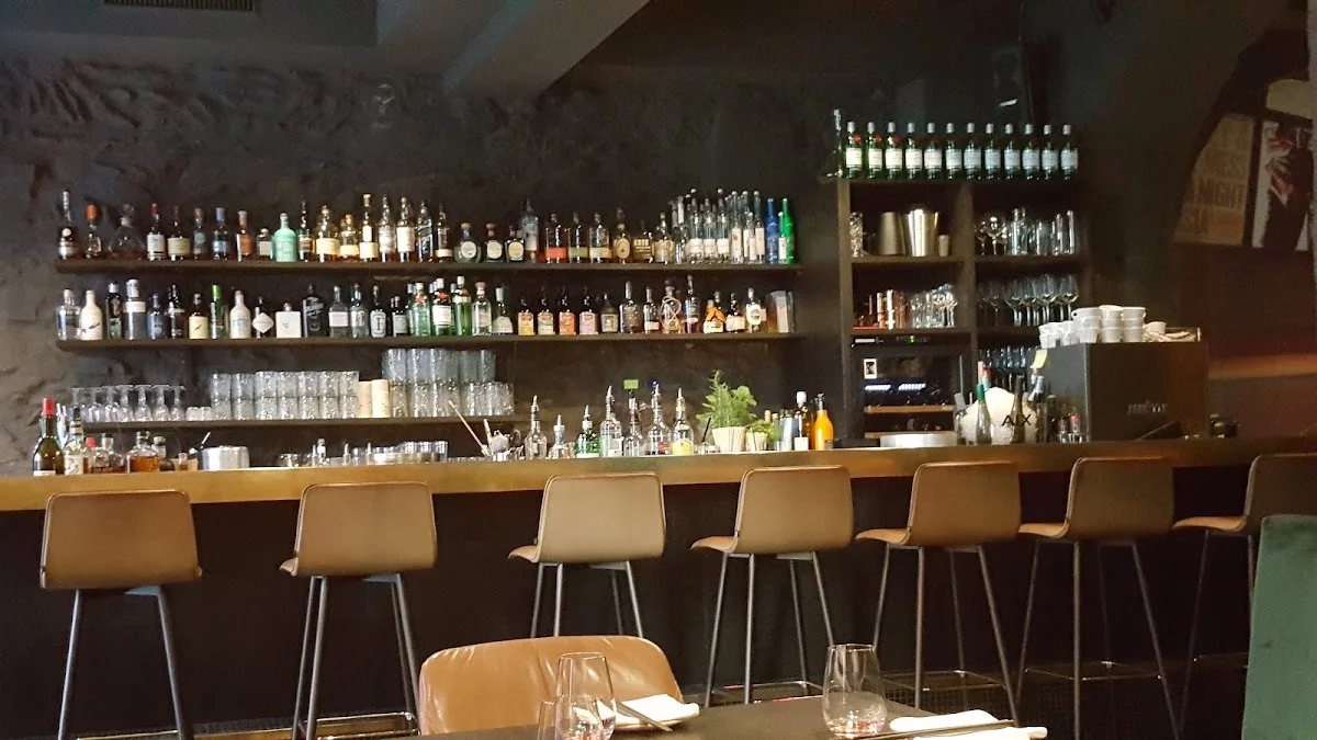 Sticky Fingers - Regensburg – Atmosphäre in Regensburg, Bayern