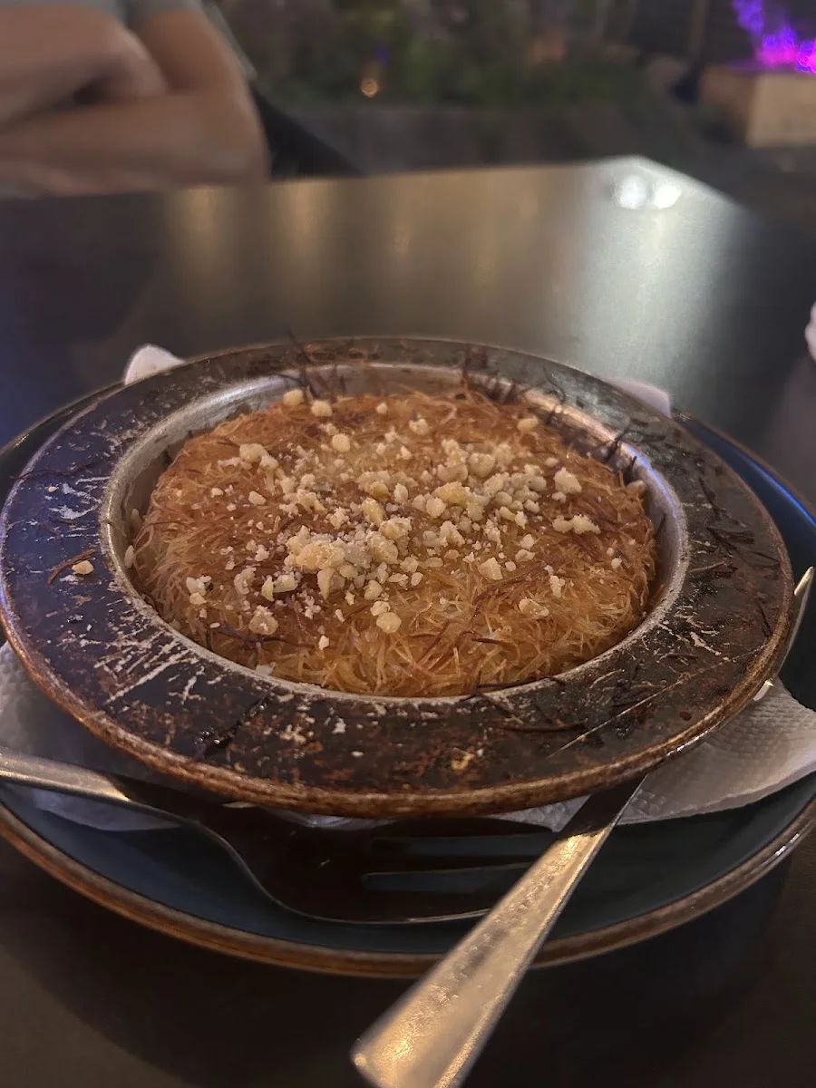 Taverna Sultan Saray Stuttgart – Kunafa in Stuttgart, Baden-Württemberg