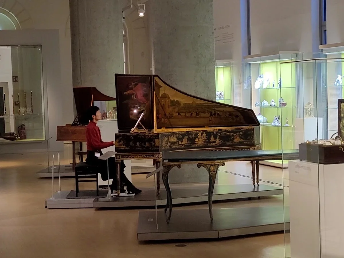Museum für Kunst und Gewerbe Hamburg (MK&G) – Museum in Hamburg