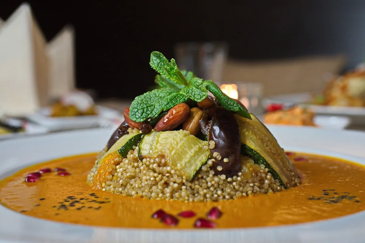 L'Orient Restaurant Café Catering – Couscous in Hamburg