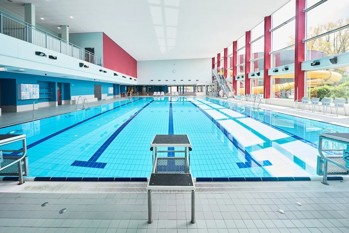 Freizeit- & Gesundheitsbad Oktopus – Schwimmbecken in Siegburg, Nordrhein-Westfalen
