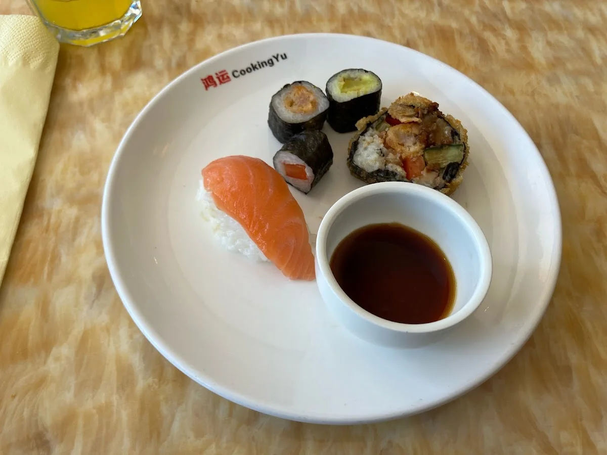 China Restaurant Global Wok – Sushi in Garching bei München, Bayern