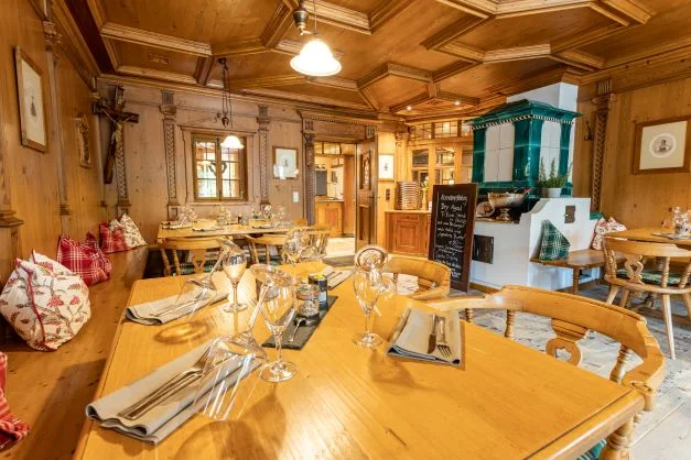 Olymp Restaurant – Atmosphäre in Eching, Bayern