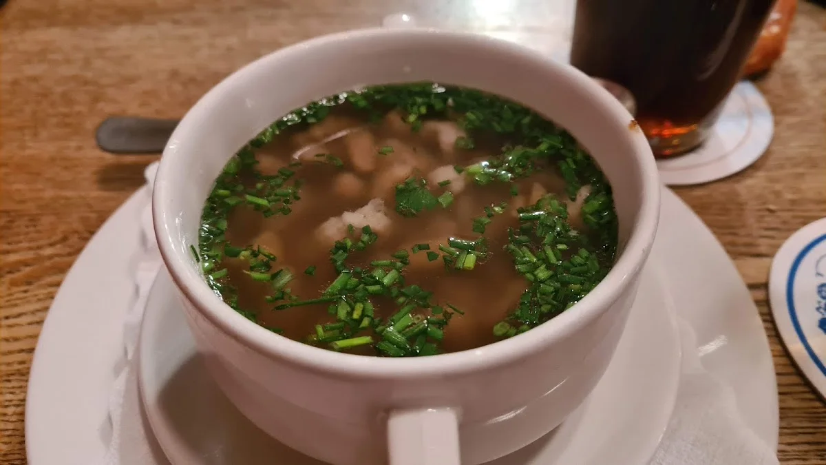 ‘s Truderinger Wirtshaus – Suppe in München, Bayern