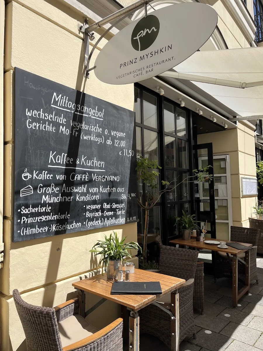 Prinz Myshkin – Atmosphäre in München, Bayern