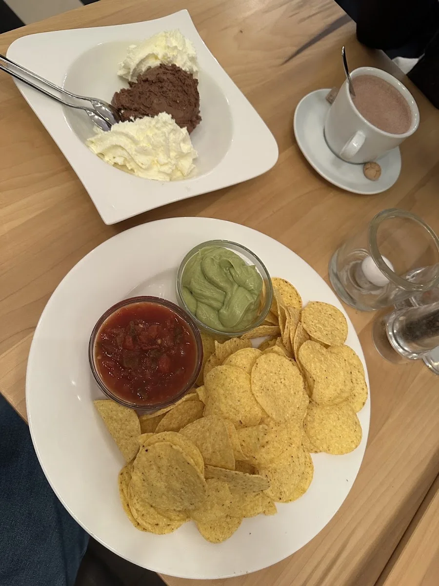Prinz Myshkin – Nachos in München, Bayern