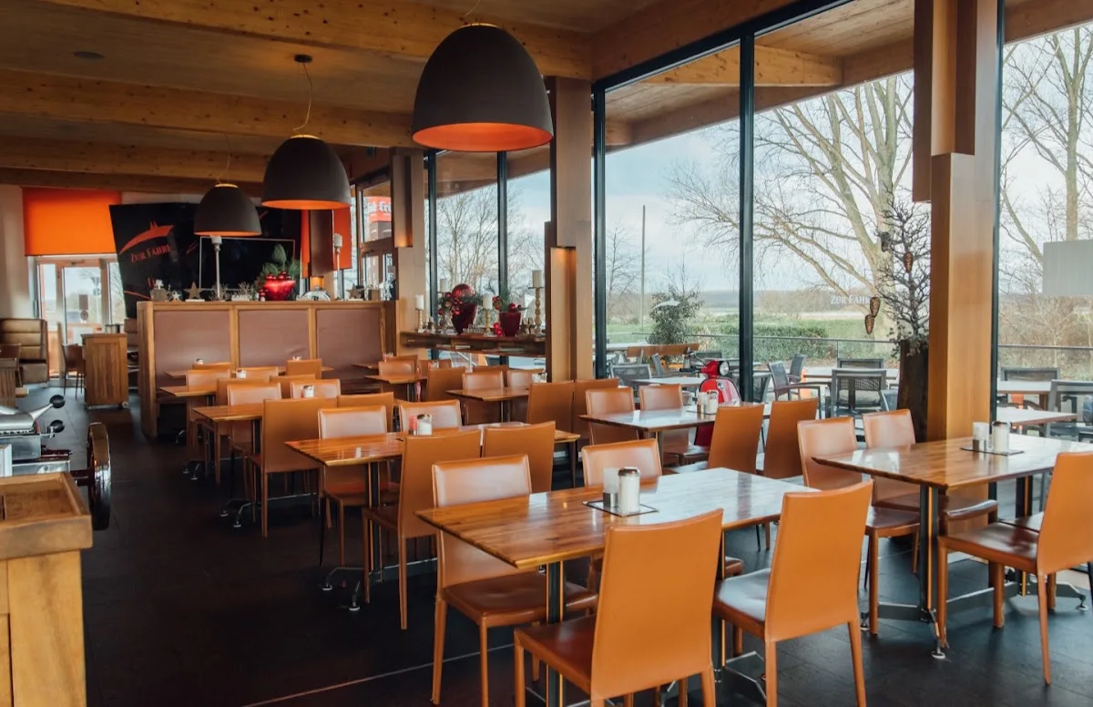 Zur Fähre – Atmosphäre in Köln, Nordrhein-Westfalen