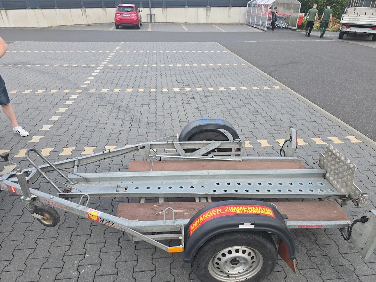 Anhänger-Zimmermann – Fahrzeughändler in Mülheim-Kärlich, Rheinland-Pfalz
