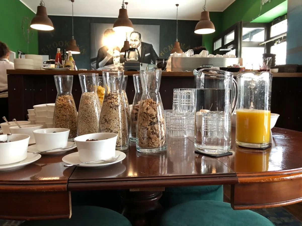 YADA YADA "breakfast club" – Essen und Trinken in Berlin