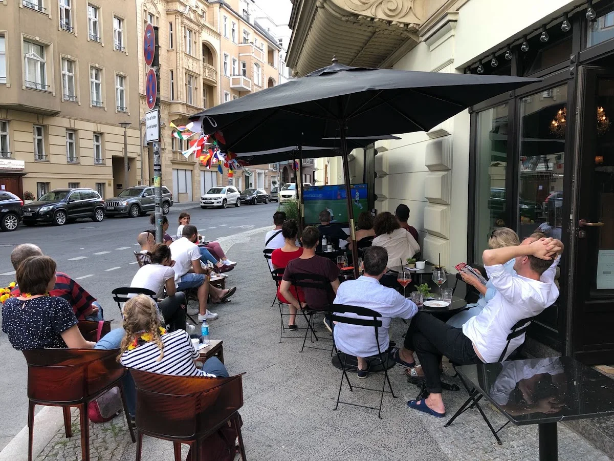 YADA YADA "breakfast club" – Atmosphäre in Berlin