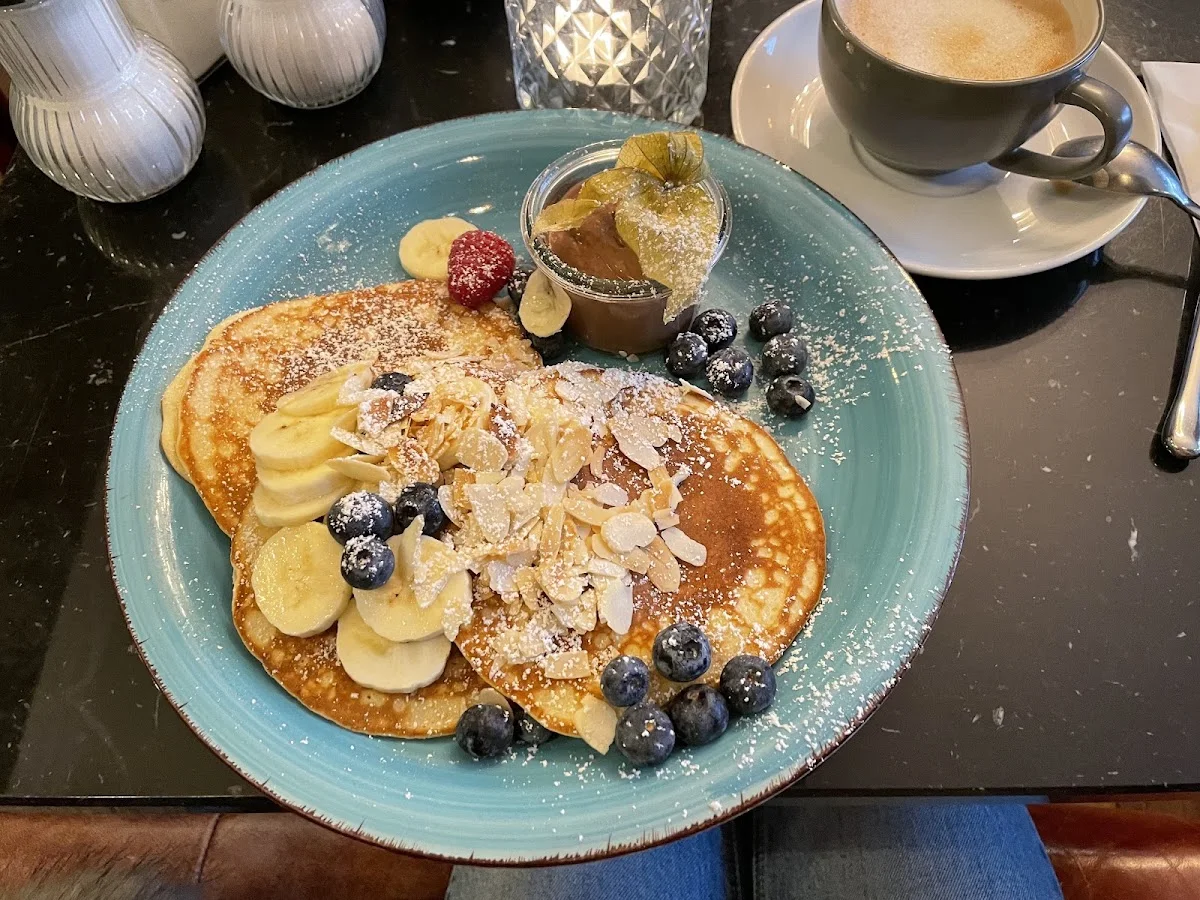 YADA YADA "breakfast club" – Eierkuchen in Berlin