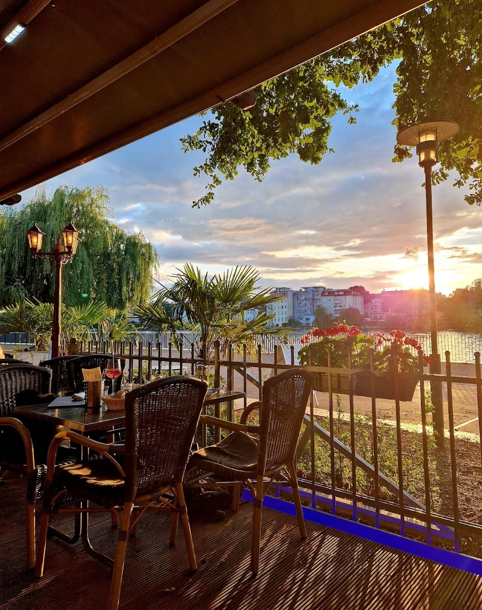 Restaurant Asteria Köpenick – Atmosphäre in Berlin
