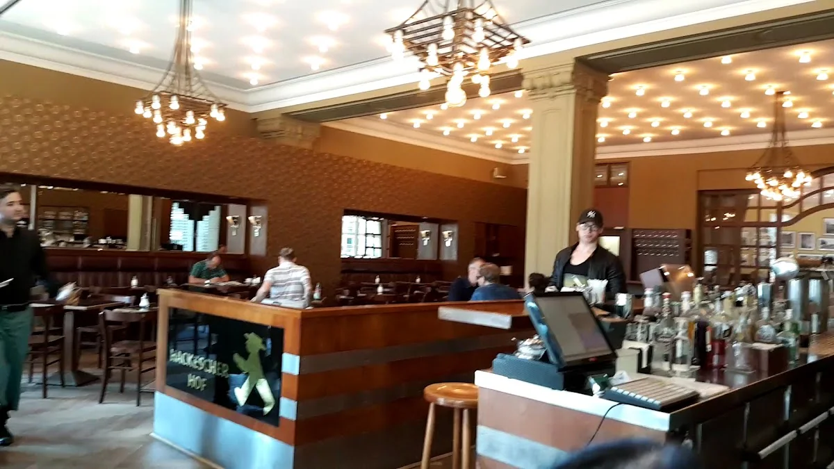 Die Hackeschen Höfe – Restaurant in Berlin