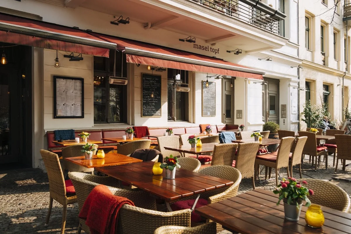 Masel Topf – Atmosphäre in Berlin
