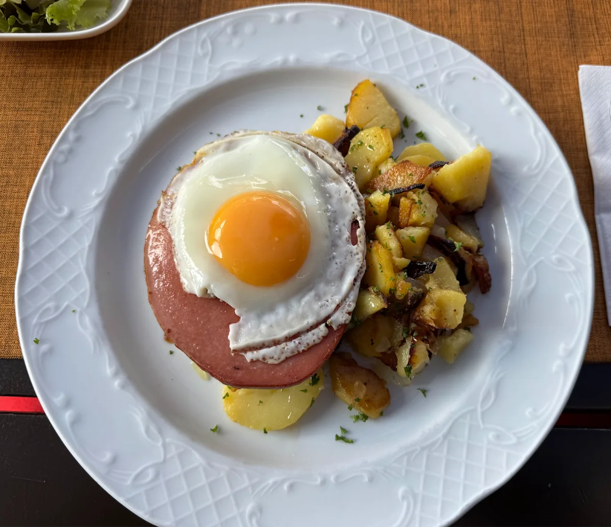 Landhaus Zündorf Schäfer GbR Köln – Schnitzel in Köln, Nordrhein-Westfalen