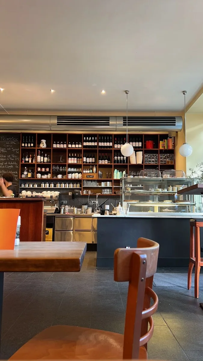 Cafe Kaiserbau – Atmosphäre in Stuttgart Stuttgart-Süd, Baden-Württemberg