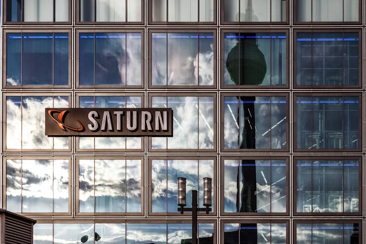 SATURN – Innenansichten in Berlin