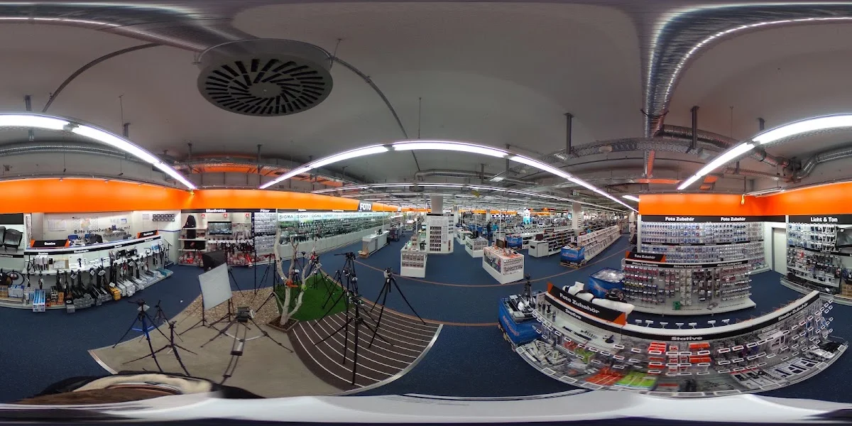 SATURN – Street View & 360°-Fotos in Berlin