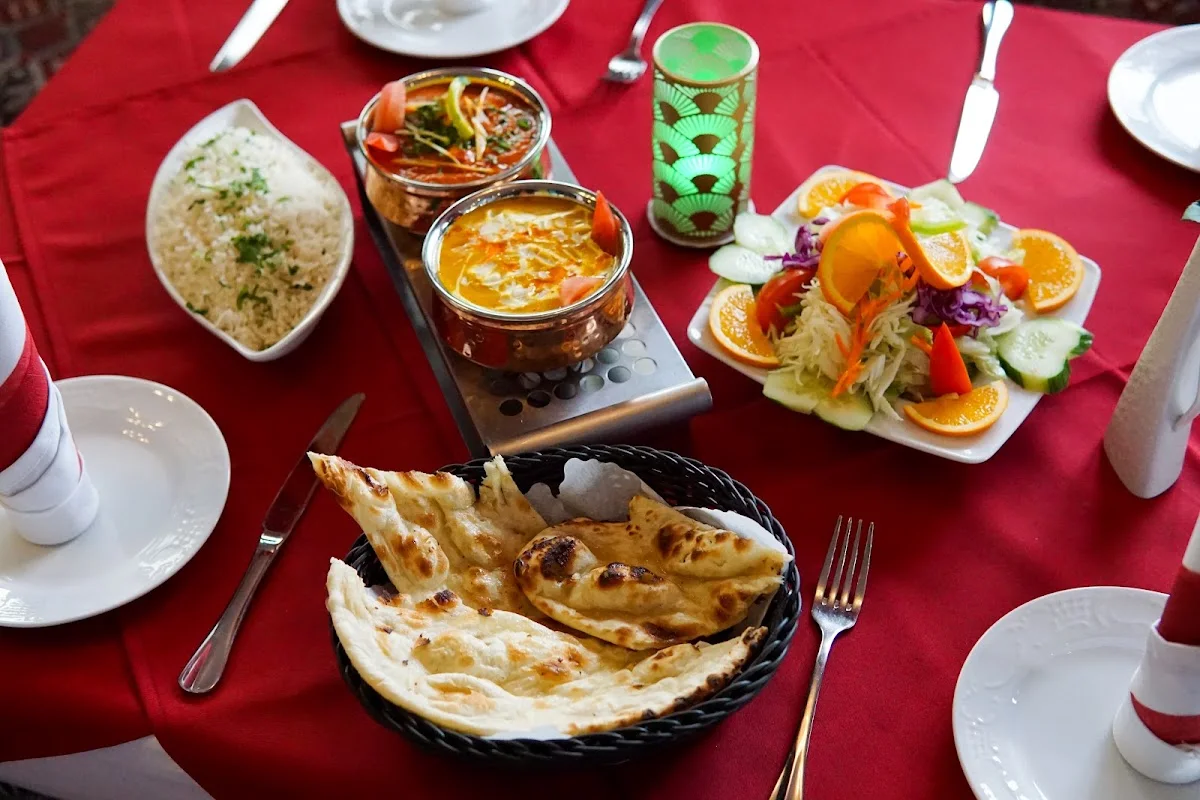 Maharaja Indisches Restaurant – Essen und Trinken in Augsburg, Bayern