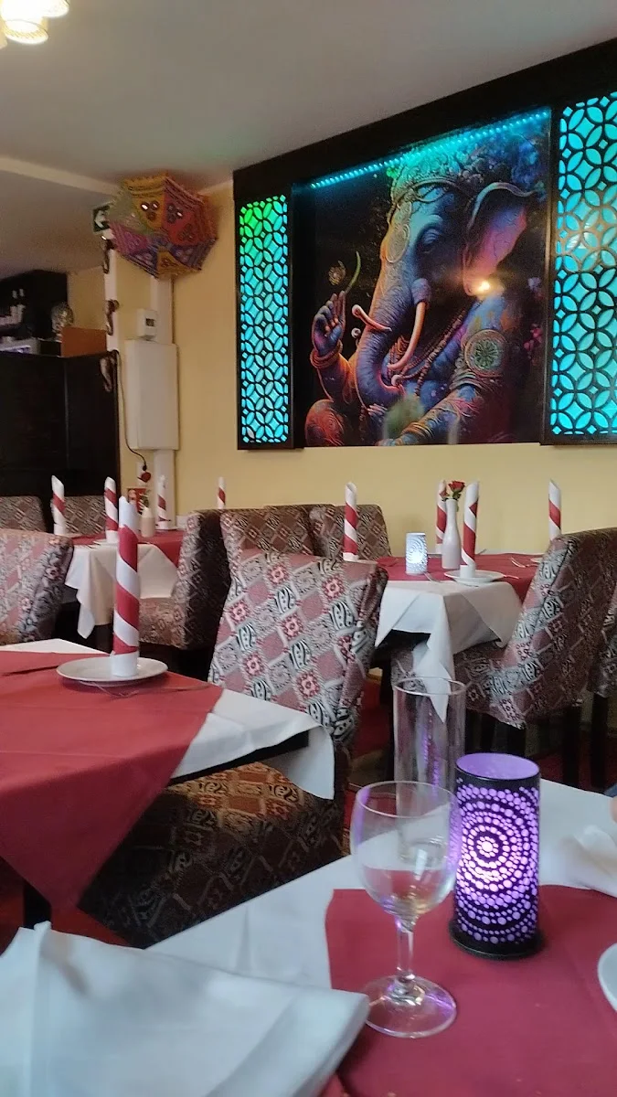 Maharaja Indisches Restaurant – Atmosphäre in Augsburg, Bayern