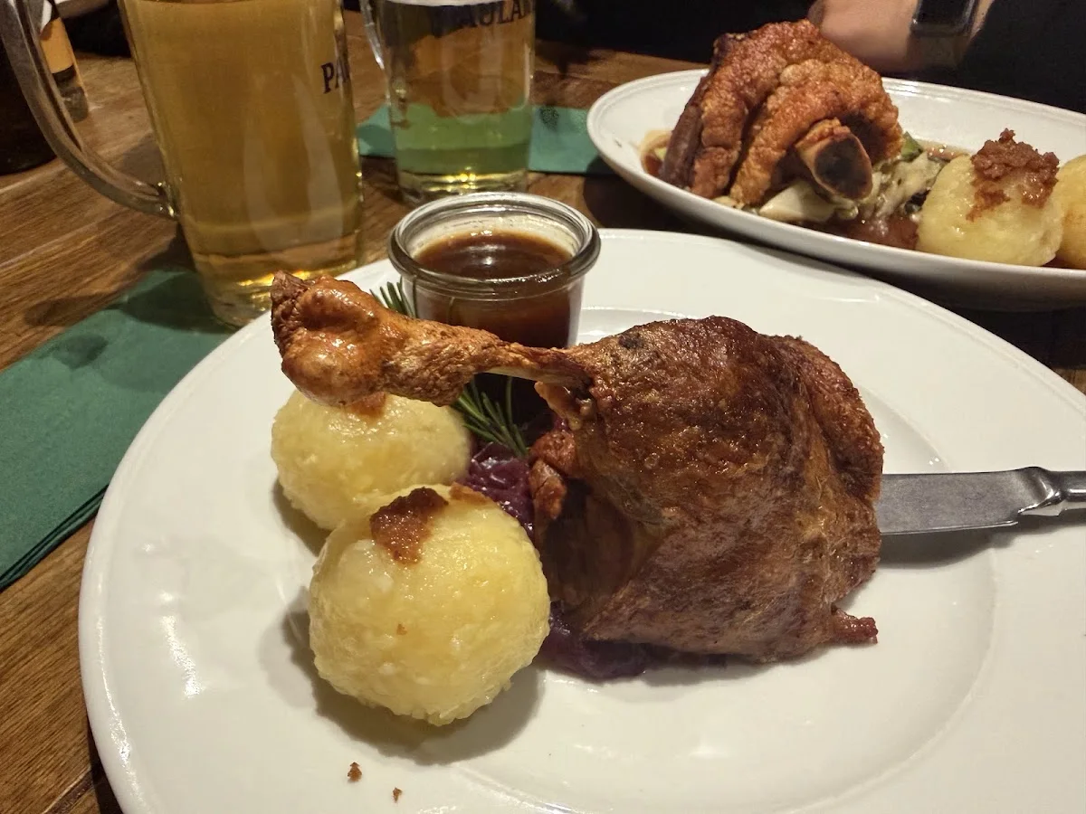 Münchner Stubn – Entenconfit in München, Bayern