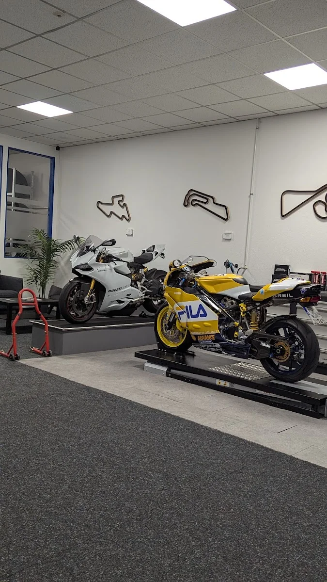 Motorradzentrum Erlangen – Besucherfoto: Julian H. in Erlangen, Bayern