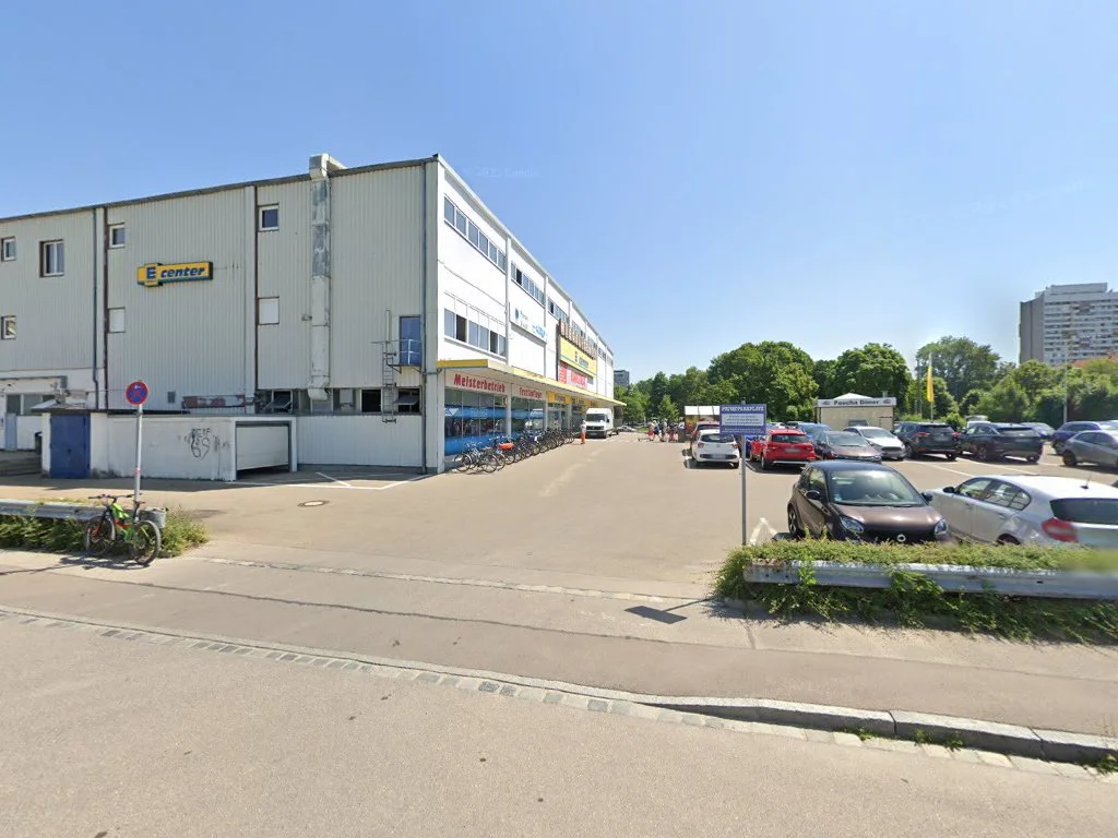 Sportmarken Outlet Wiedemann GmbH – Street View & 360°-Fotos in Augsburg, Bayern