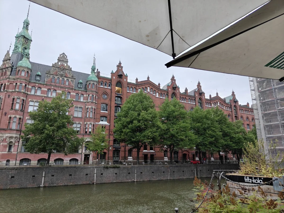 Fleetschlösschen by Daniel Wischer – Café in Hamburg