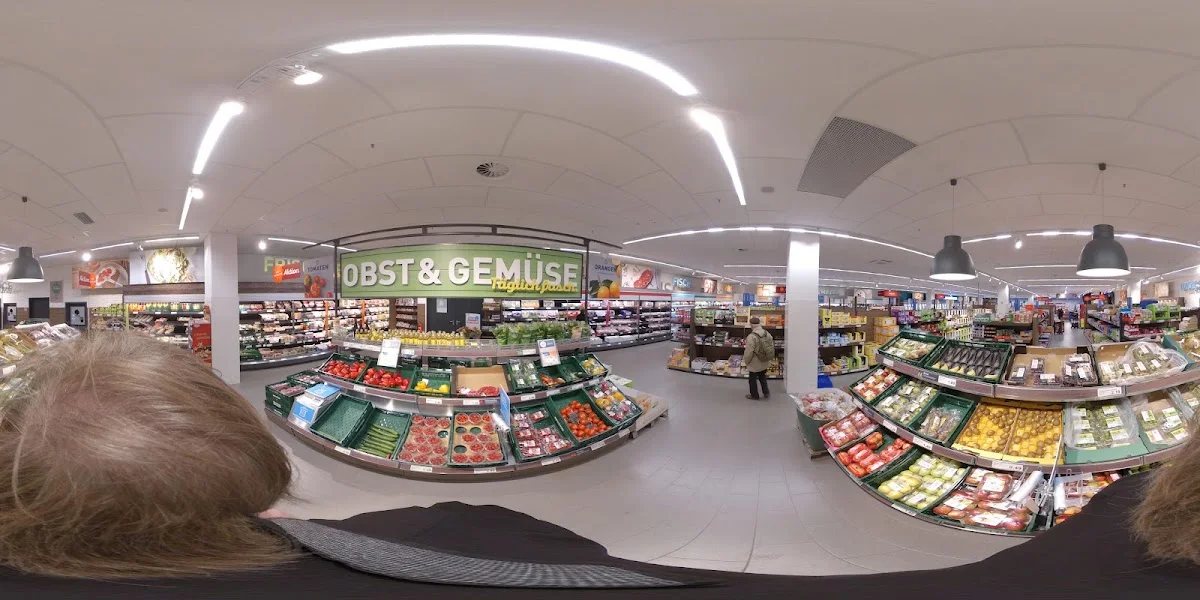 EAST SIDE MALL – Street View & 360°-Fotos in Berlin