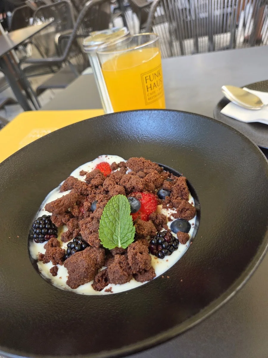 Funkhaus Cafe-Bar-Restaurant – Restaurant in Köln, Nordrhein-Westfalen