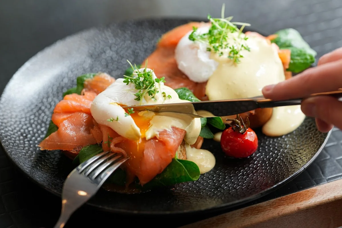 Funkhaus Cafe-Bar-Restaurant – Essen und Trinken in Köln, Nordrhein-Westfalen