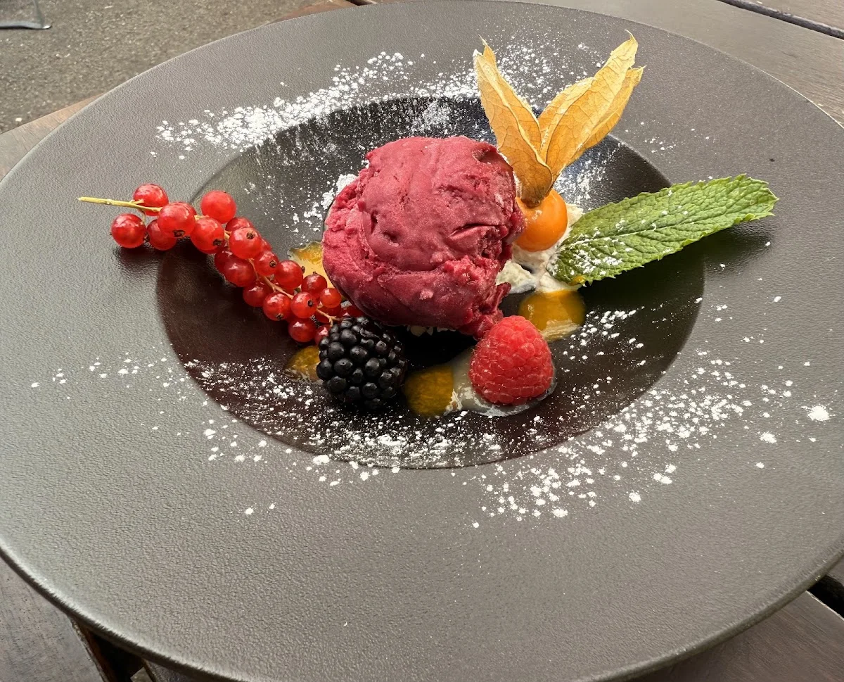 Zum Becher | Restaurant & Biergarten – Essen und Trinken in Stuttgart, Baden-Württemberg