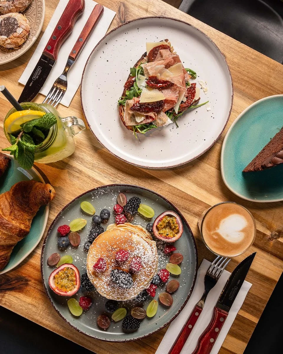 Café Romeo Romeo – Essen und Trinken in Köln, Nordrhein-Westfalen