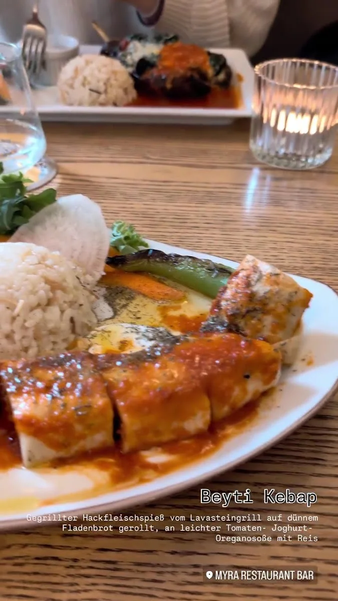 MYRA Restaurant – Bar in München, Bayern