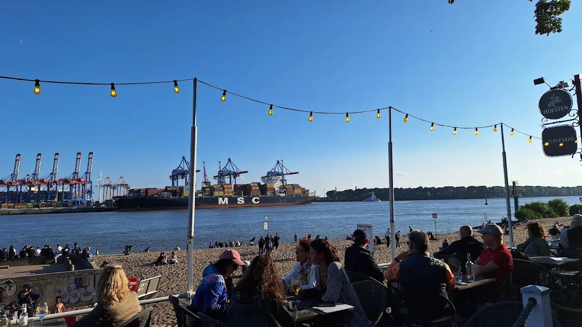 Zum Alten Lotsenhaus – Deutsches Restaurant in Hamburg