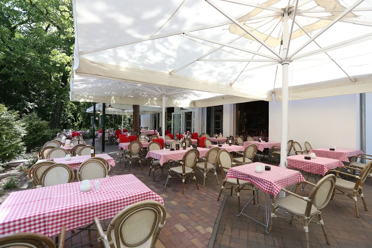 Piazza Toscana – Atmosphäre in Potsdam, Brandenburg