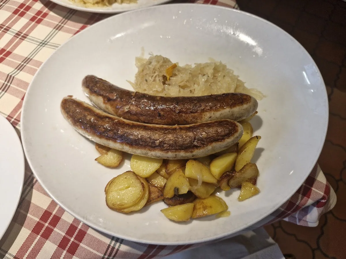 Römer Pils Brunnen – Bratwurst in Frankfurt am Main, Hessen